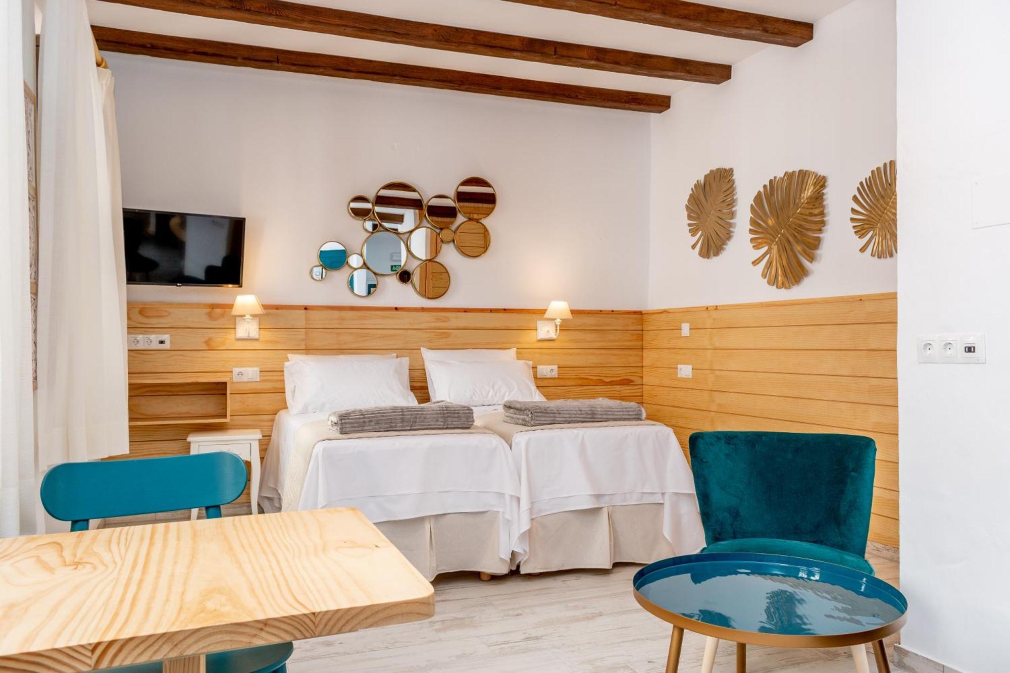 אסטפונה Casa Del Patio - Boutique Apartments (Adults Only) מראה חיצוני תמונה