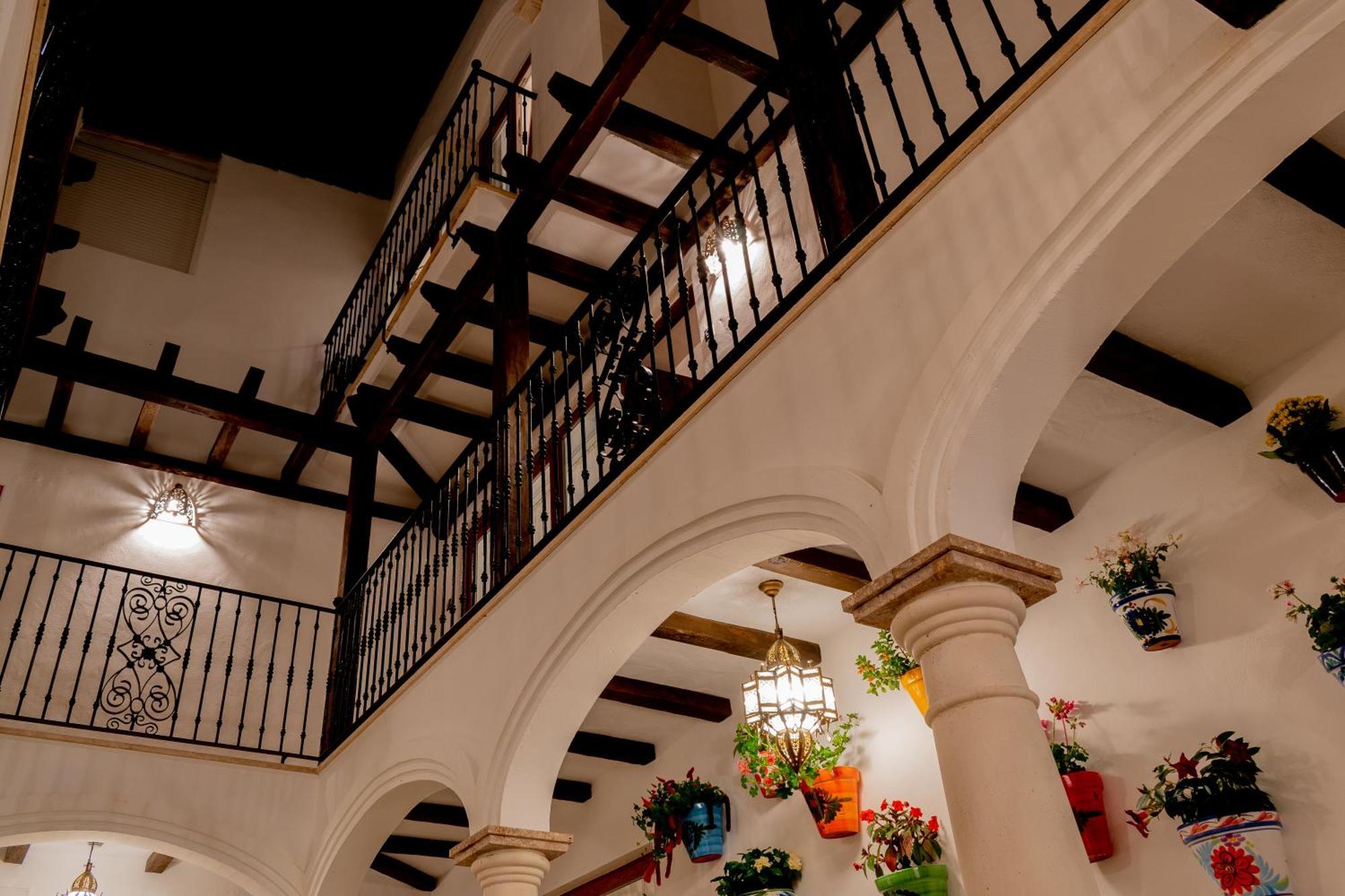 אסטפונה Casa Del Patio - Boutique Apartments (Adults Only) מראה חיצוני תמונה