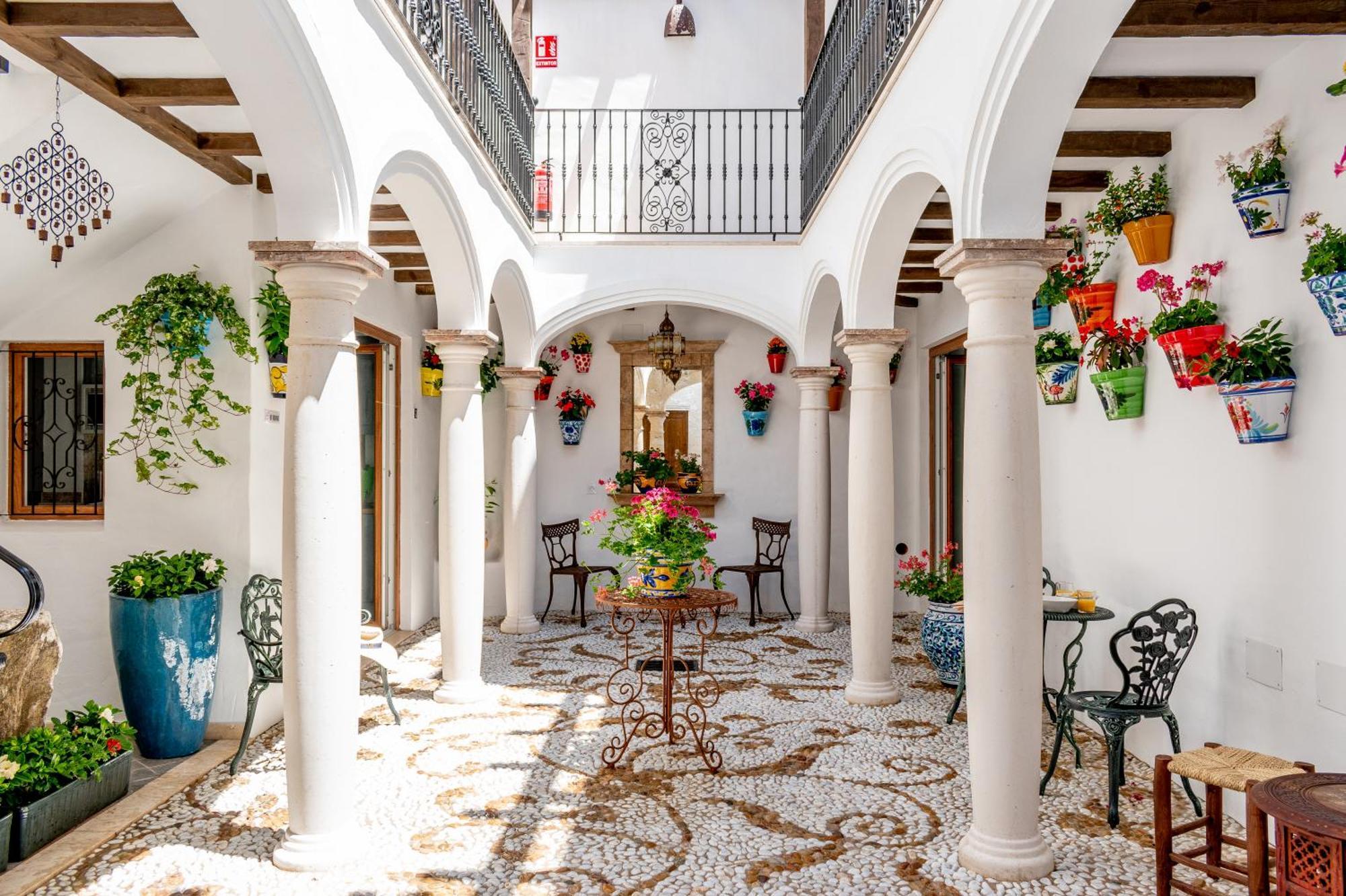 אסטפונה Casa Del Patio - Boutique Apartments (Adults Only) מראה חיצוני תמונה
